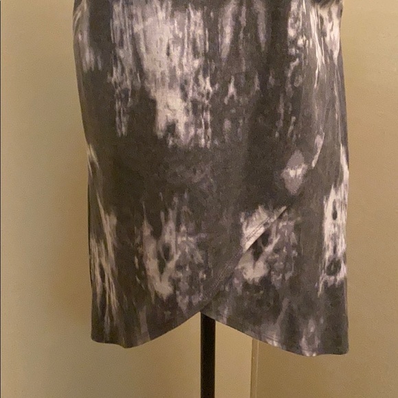 Bryan Walker Top - Picture 2 of 5